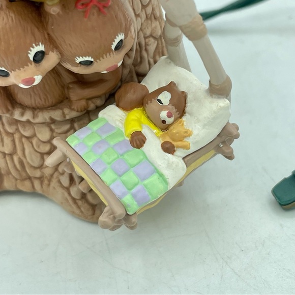 1994 Hallmark Baby’s First Christmas Ornament Lights Music Magic Squirrels - Picture 5 of 12